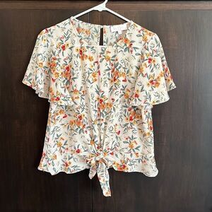 Love & Piece Floral Flutter Sleeve Top Large